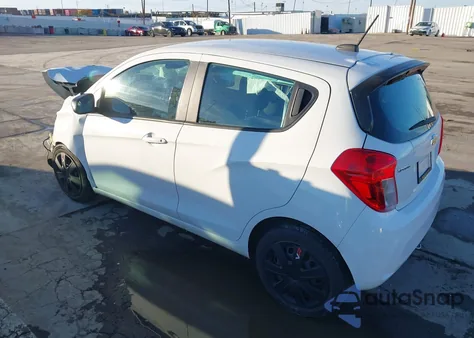 2017 Chevrolet Spark Ls Cvt z USA, uszkodzony, nr VIN KL8CB6SA2HC757968